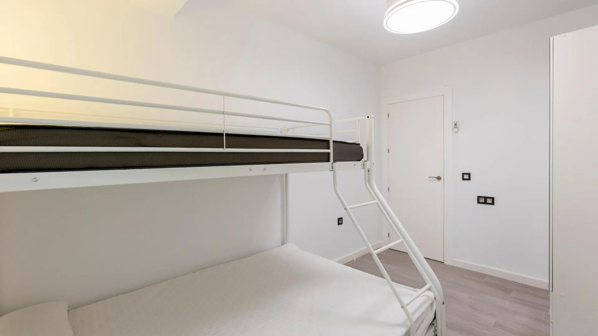 Global Nevada Apartment Almunecar 0*,